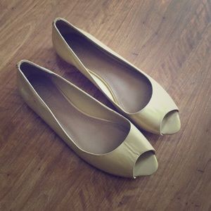 Tory Burch Peep Open toe nude flats patent leather